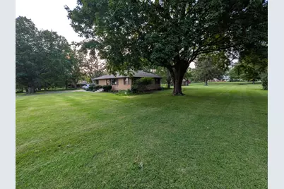 206 Palmyra Road, Dixon, IL 61021 - Photo 9