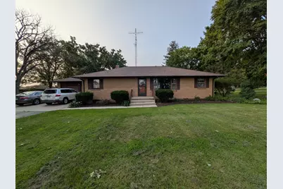 206 Palmyra Road, Dixon, IL 61021 - Photo 1