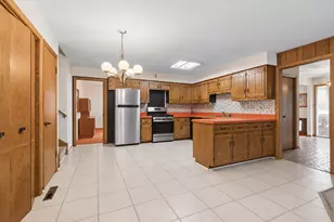 12124 S Cheyenne Dr, Palos Heights, IL 60463 - Photo 5