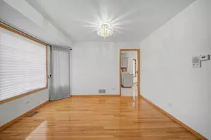 611 Flambeau Ct, Romeoville, IL 60446 - Photo 9