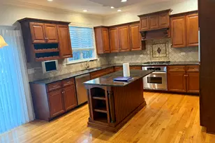 1127 Gilbert Ave, Downers Grove, IL 60515 - Photo 3