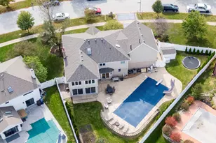 8930 Golden Pheasant Dr, Tinley Park, IL 60487 - Photo 3