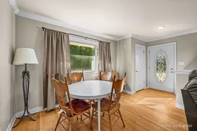 153 S Prairie Avenue, Bloomingdale, IL 60108 - Photo 5