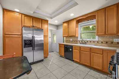 153 S Prairie Avenue, Bloomingdale, IL 60108 - Photo 7