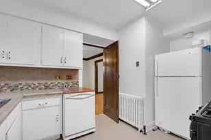 1324 Fredrickson Pl, Highland Park, IL 60035 - Photo 13