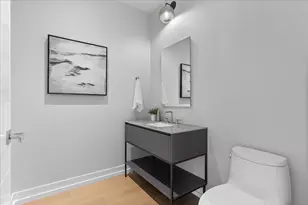 14 W Superior St, Chicago, IL 60654 - Photo 15