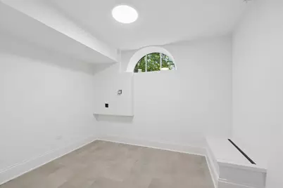 2616 W Sunnyside Avenue, Chicago, IL 60625 - Photo 45