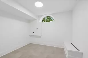 2616 W Sunnyside Ave, Chicago, IL 60625 - Photo 45