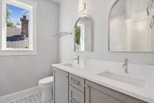 2616 W Sunnyside Ave, Chicago, IL 60625 - Photo 29