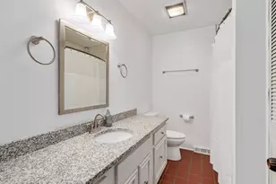 325 N Oak Park Ave, Oak Park, IL 60302 - Photo 17