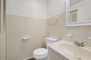 325 N Oak Park Ave, Oak Park, IL 60302 - Photo 11