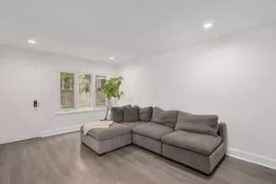 325 N Oak Park Ave, Oak Park, IL 60302 - Photo 13