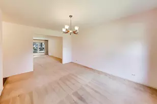 1220 Brook Ln, Glenview, IL 60025 - Photo 7