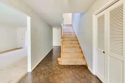1220 Brook Lane, Glenview, IL 60025 - Photo 3