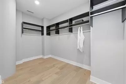 146 W Erie Street #603, Chicago, IL 60654 - Photo 9
