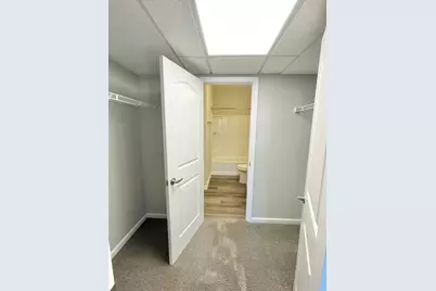 301 N Madison Street #4B, Woodstock, IL 60098 - Photo 11