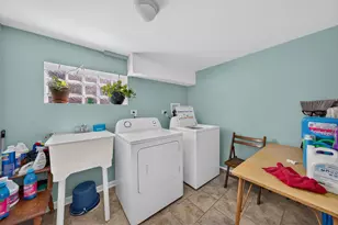 2046 E 93rd St, Chicago, IL 60617 - Photo 13
