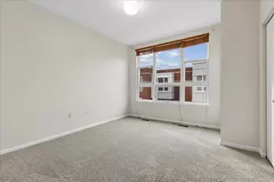3214 N Kilbourn Ave, Chicago, IL 60641 - Photo 9