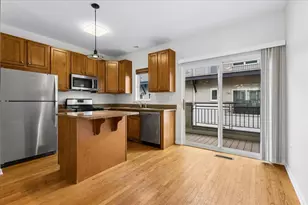3214 N Kilbourn Ave, Chicago, IL 60641 - Photo 5