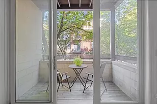 2247 W Wabansia Ave, Chicago, IL 60647 - Photo 9