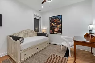 2247 W Wabansia Ave, Chicago, IL 60647 - Photo 19