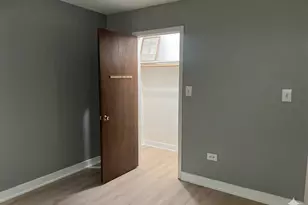 7425 Brookdale Dr, Darien, IL 60561 - Photo 9