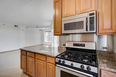 515 Main Street #509, Evanston, IL 60202 - Photo 13
