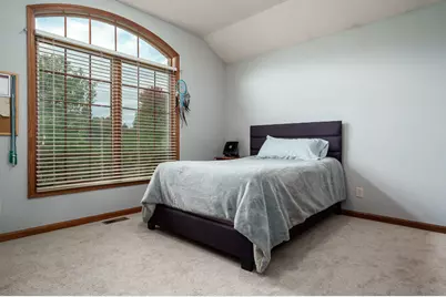 2223 Winding Creek Drive, Belvidere, IL 61008 - Photo 31