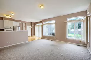 7435 Korbel Dr, Gurnee, IL 60031 - Photo 11