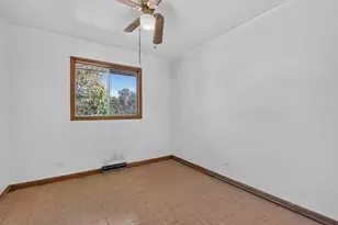 21 Janet Ave, Darien, IL 60561 - Photo 11