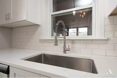 10805 S Ridgeway Avenue, Chicago, IL 60655 - Photo 17