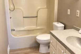 4407 W Lincolnway, Sterling, IL 61081 - Photo 13