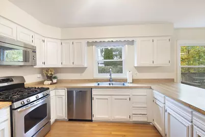 983 Bosworthfield Road, Barrington, IL 60010 - Photo 9