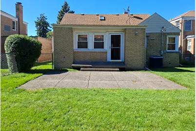 6631 N Saint Louis Avenue, Lincolnwood, IL 60712 - Photo 17