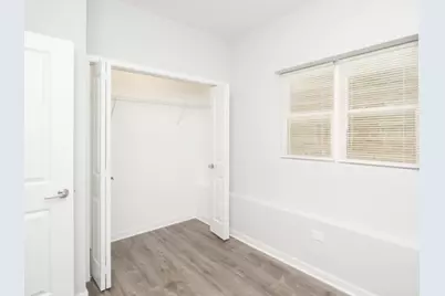 1813 W Cermak Road, Chicago, IL 60608 - Photo 7