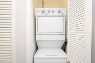 1813 W Cermak Rd, Chicago, IL 60608 - Photo 11