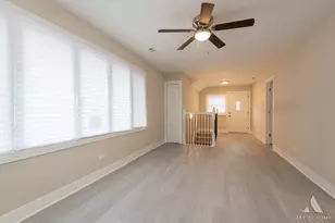 16973 Jodave Ave, Hazel Crest, IL 60429 - Photo 7