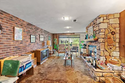 2073 Westview Drive, Des Plaines, IL 60018 - Photo 19