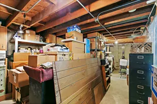 2073 Westview Dr, Des Plaines, IL 60018 - Photo 23