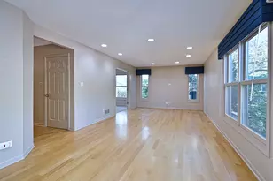 462 Thorndale Dr, Buffalo Grove, IL 60089 - Photo 17