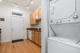 4445 N Paulina St, Chicago, IL 60640 - Photo 9