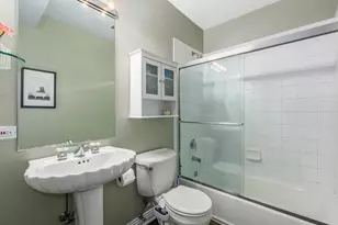 4445 N Paulina St, Chicago, IL 60640 - Photo 11