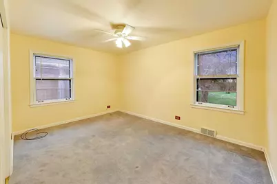 5858 N Louise Avenue, Chicago, IL 60646 - Photo 17