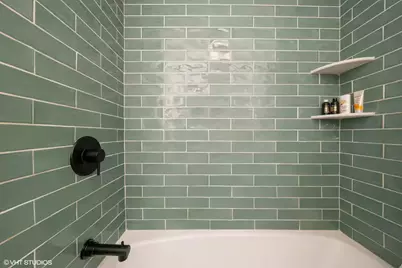 5003 N Hamlin Avenue, Chicago, IL 60625 - Photo 13