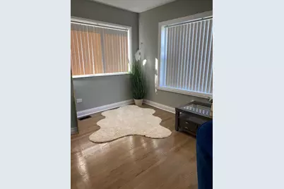 8139 S Blackstone Avenue, Chicago, IL 60619 - Photo 3