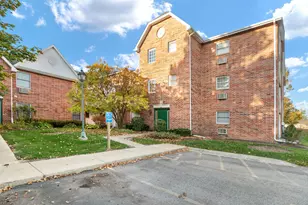 551 Leah Ln, Woodstock, IL 60098 - Photo 1