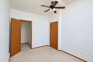 551 Leah Ln, Woodstock, IL 60098 - Photo 9