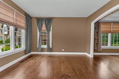 9023 Park Hill Court, Hickory Hills, IL 60457 - Photo 7