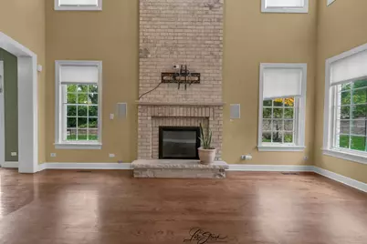 9023 Park Hill Court, Hickory Hills, IL 60457 - Photo 21