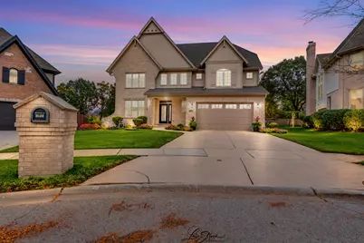 9023 Park Hill Court, Hickory Hills, IL 60457 - Photo 3
